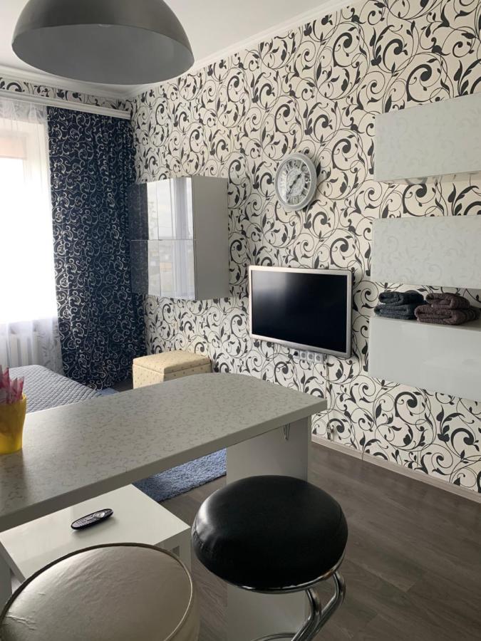 Apartament On Chernihivska Kyiv Exterior foto